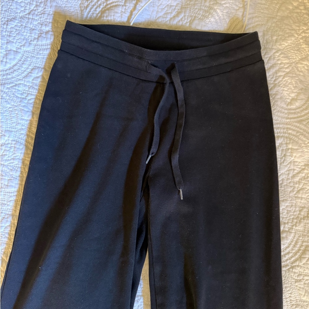 HomeStretch™ Rib Kickback Pant - Picture 4 of 5